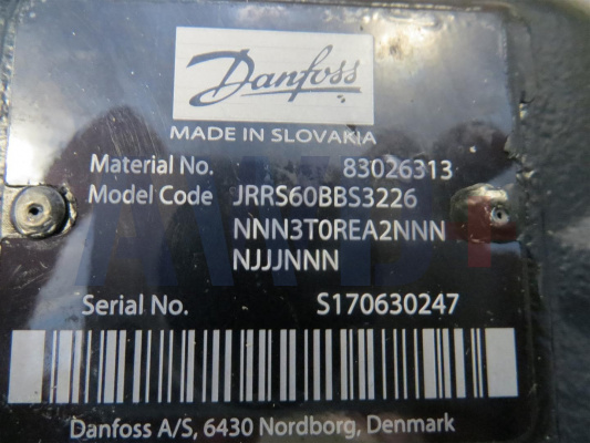 83026313 / JR-R-S60B-BS-32-26-NN-N-3-T0RE-A2N-NNN-JJJ-NNN Аксиально-поршневой насос Danfoss JRRS60