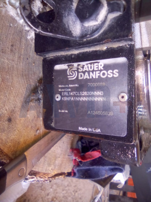 7000688 / ER-L-147C-LS-26-20-NN-N-3-K5NP-A1N-NNN-NNN-NNN Аксиально-поршневой насос Danfoss ERL147
