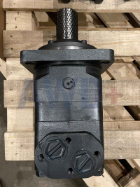 AWD MV315-4-A-D  Гидромотор серии MV с объемом 315 см³